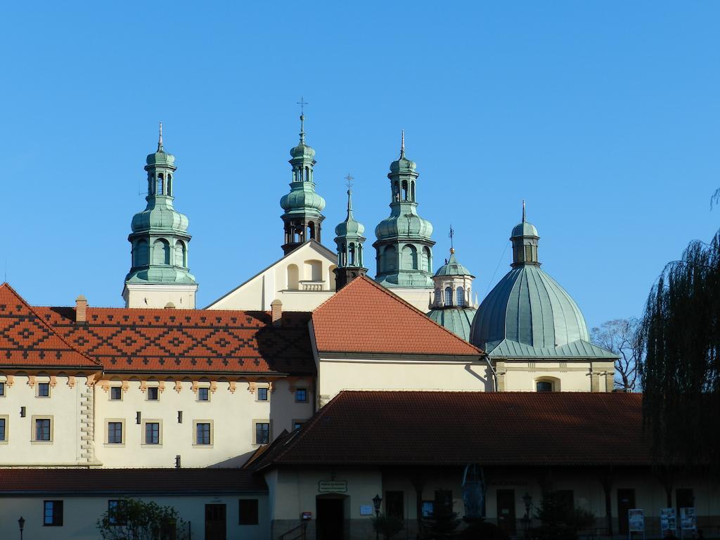 Dom Pielgrzyma Hotel Kalwaria Zebrzydowska Buitenkant foto